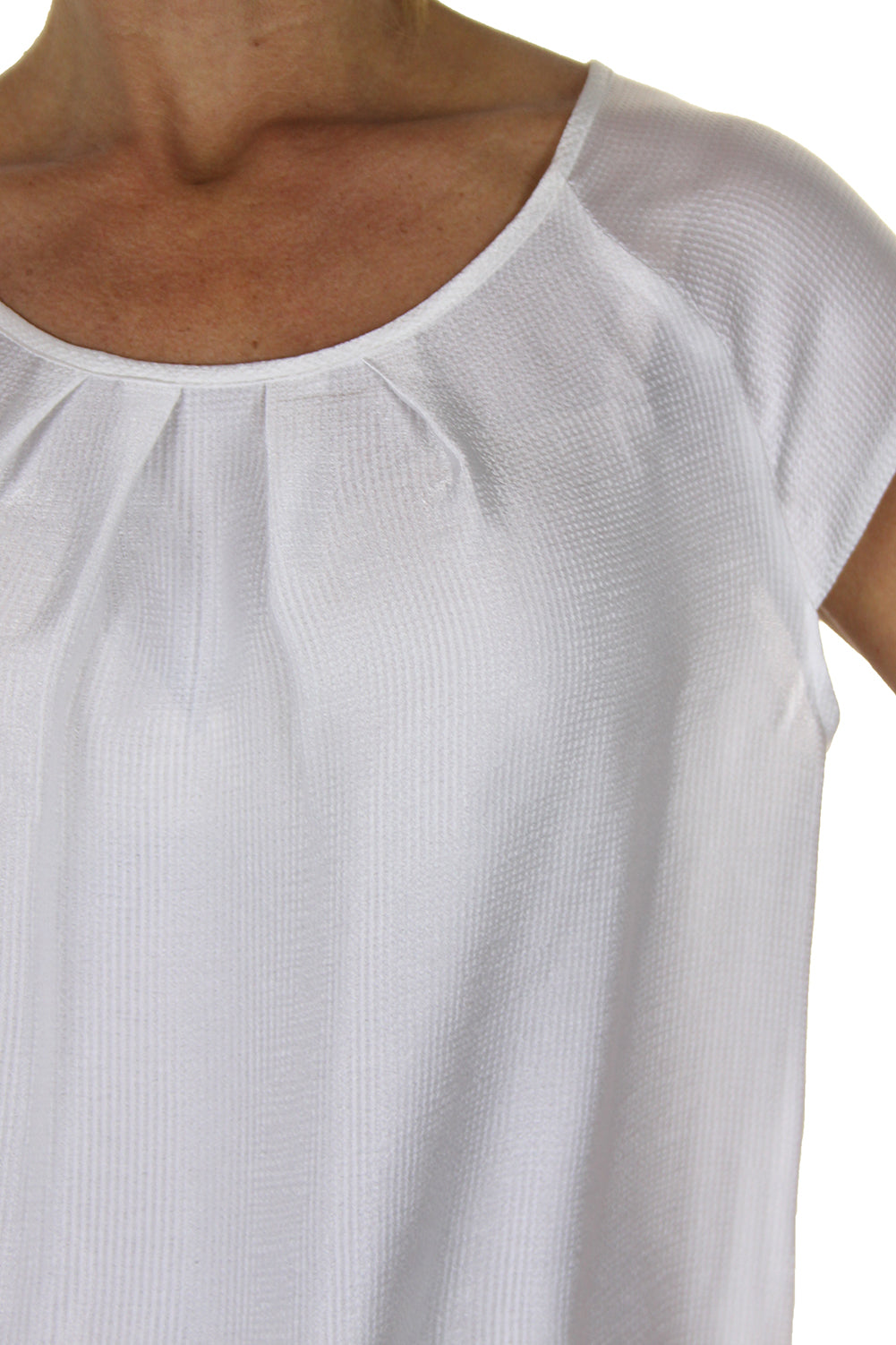Silky Feel Textured Top With Shine White